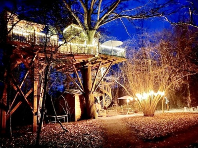 cabane riviere de nuit