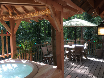 terrasse cabane spa de la clairière